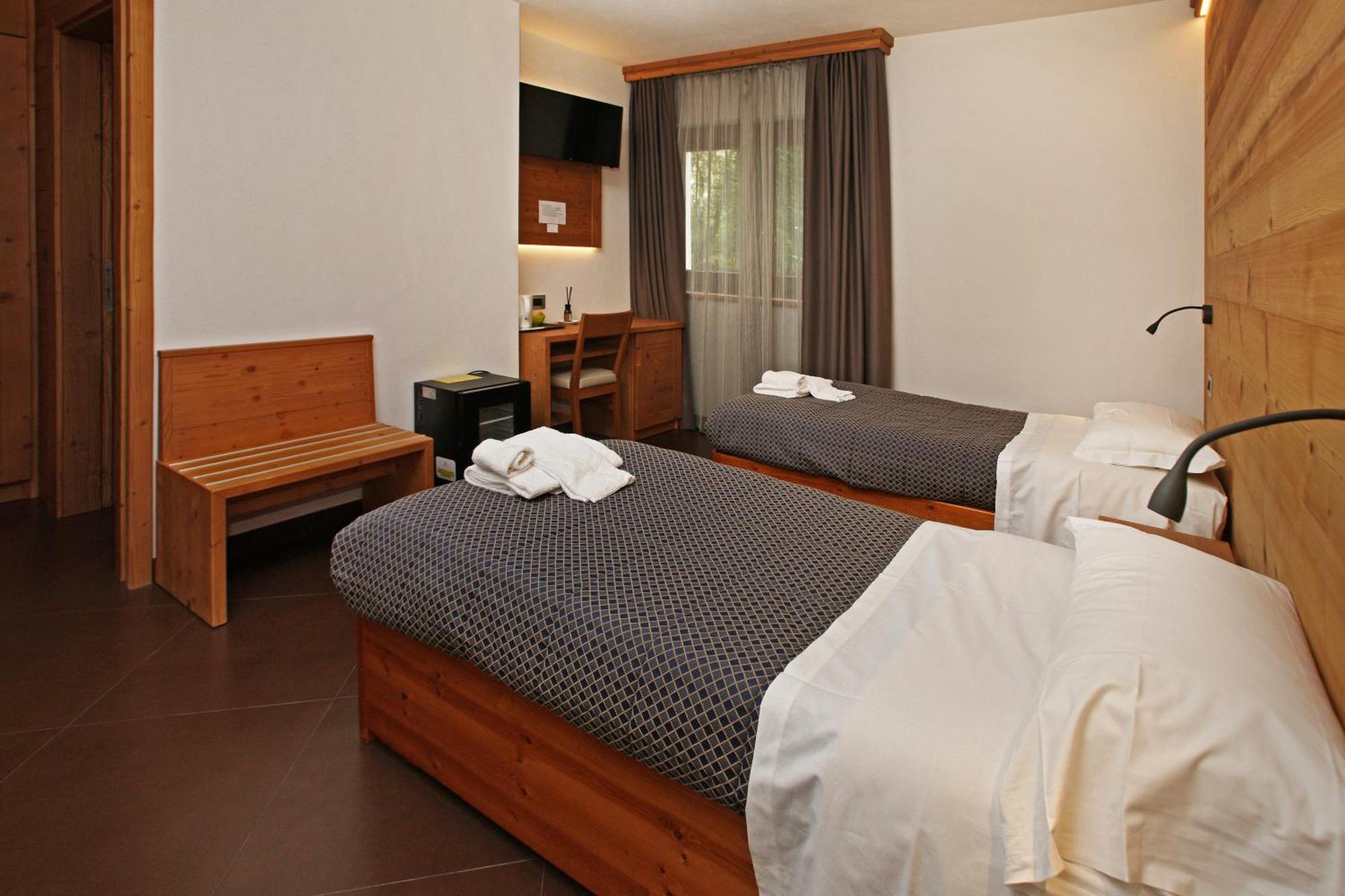 Chalet Allemand Oulx Exterior foto